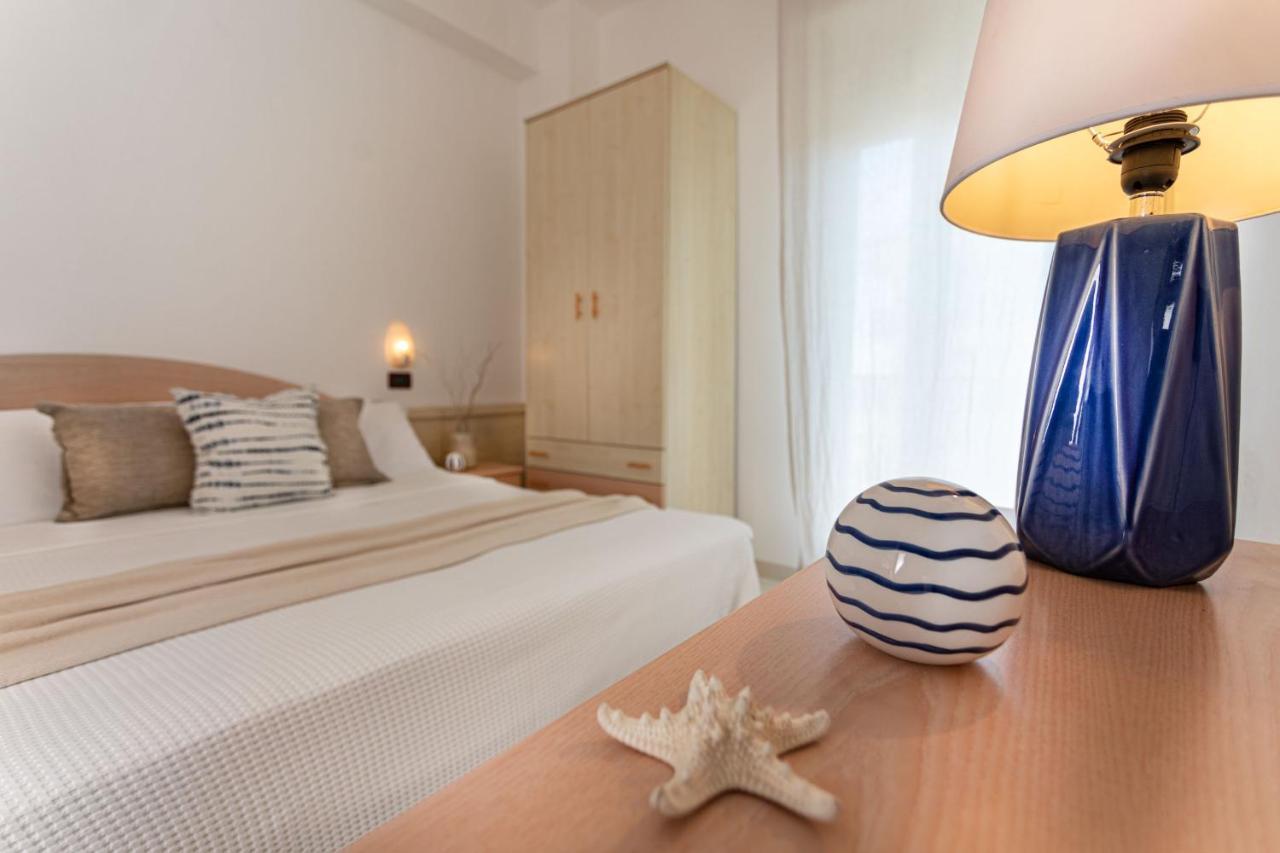 Hotel Teti 벨레지아아지마리나 외부 사진