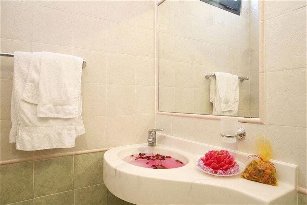 Hotel Teti 벨레지아아지마리나 외부 사진